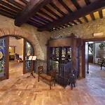 Elegant In With Swimming Pool Set In Nature * Collazzone