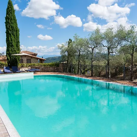 Elegant In With Swimming Pool Set In Nature * Collazzone